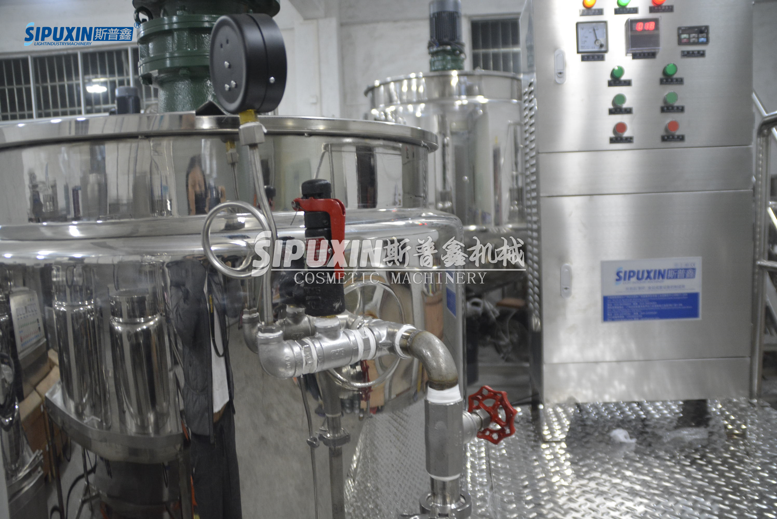 Réservoir de mélange de palette de chauffage de bobine intérieur 300L pour les produits chimiques